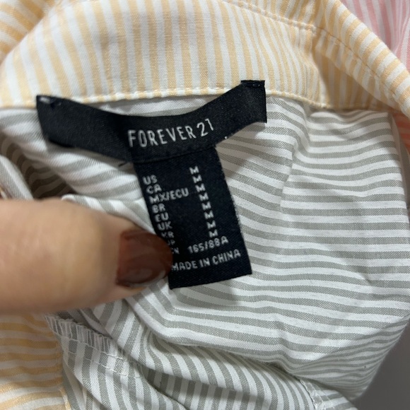 Forever21 Oversized multi-coloured striped medium shirt - Picture 3 of 3
